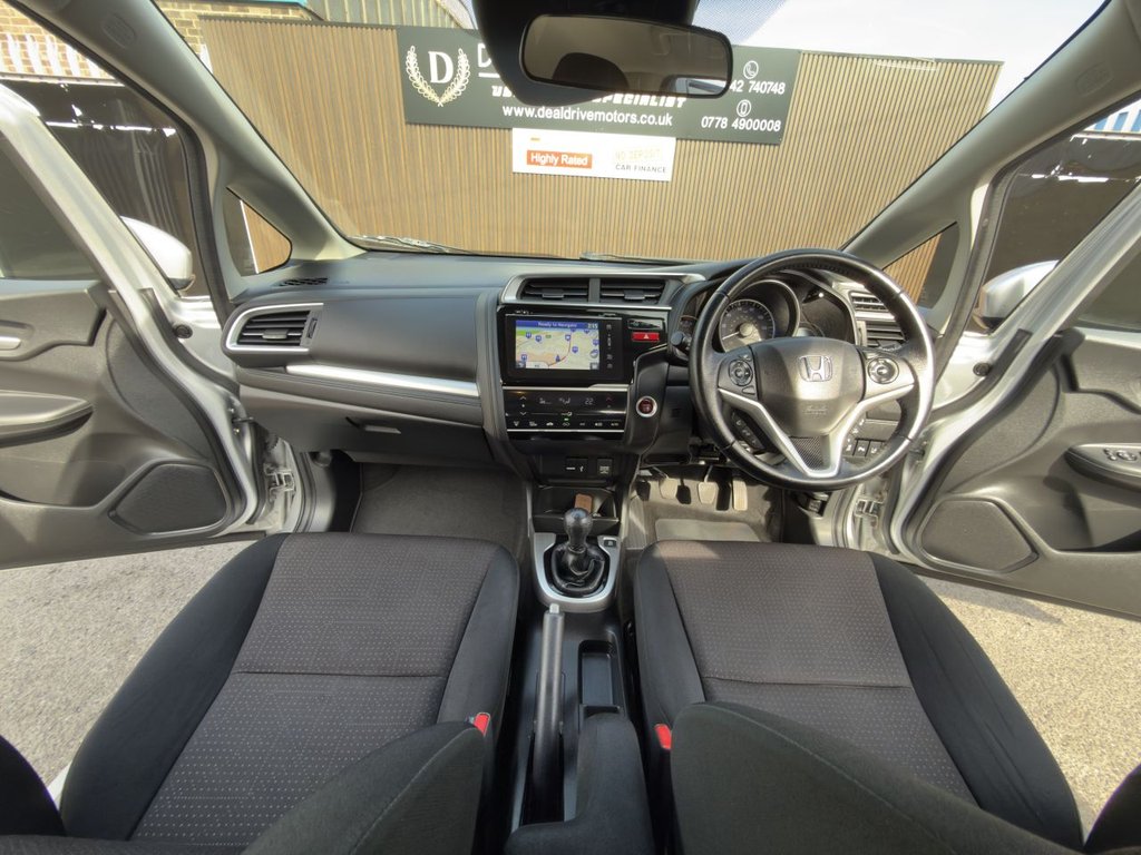 Used Honda Jazz 2017 for sale - 78134558: Photo 28