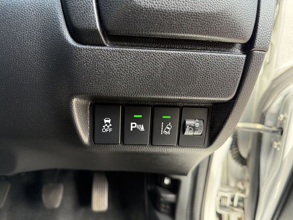 Used Honda Jazz 2017 for sale - 78134558: Photo 29