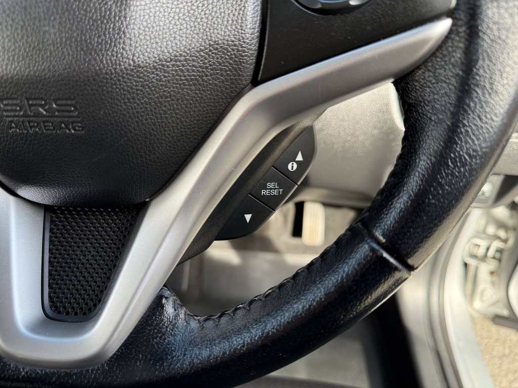 Used Honda Jazz 2017 for sale - 78134558: Photo 32