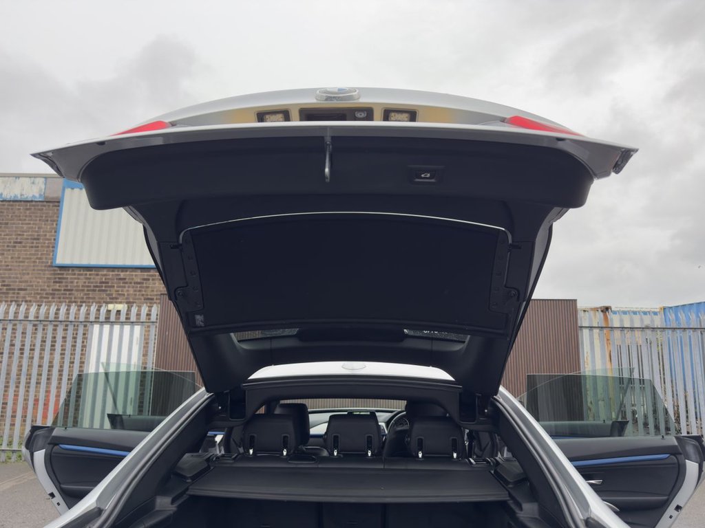 Used BMW 3 Series 2018 for sale - 76582095: Photo 18