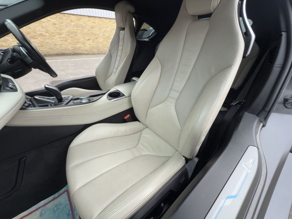 Used BMW i8 2018 for sale - 76266722: Photo 39