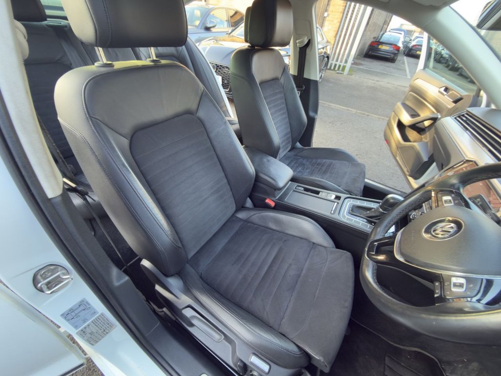 Used Volkswagen Passat 2018 for sale - 77236699: Photo 11