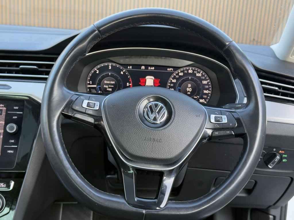 Used Volkswagen Passat 2018 for sale - 77236699: Photo 23