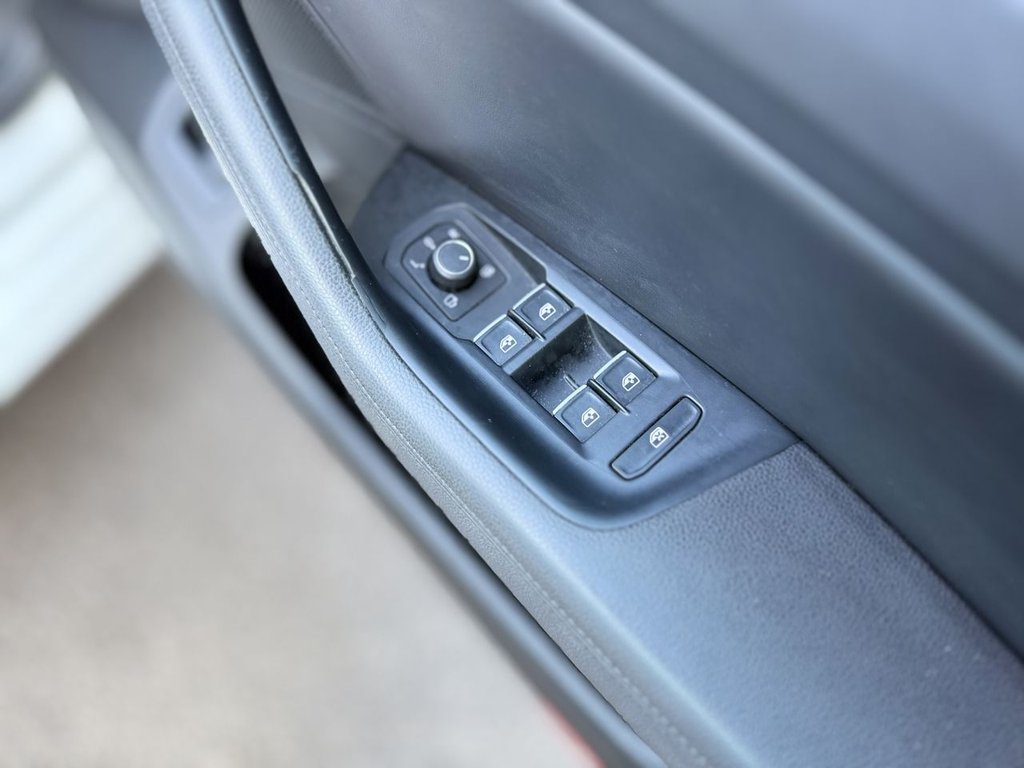 Used Volkswagen Passat 2018 for sale - 77236699: Photo 28