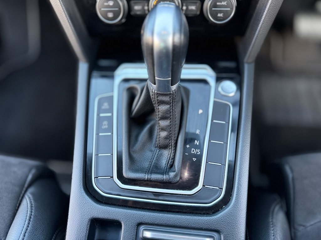 Used Volkswagen Passat 2018 for sale - 77236699: Photo 38