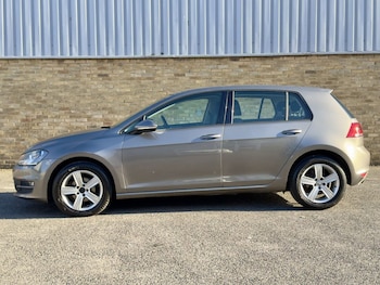 Used Volkswagen Golf 2014 for sale - 75901934: Photo