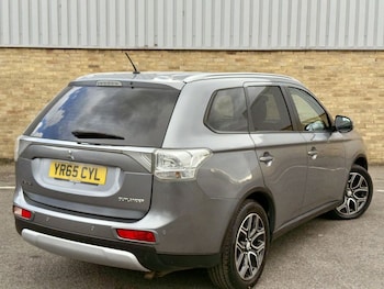 Used Mitsubishi Outlander 2015 for sale - 75950732: Photo