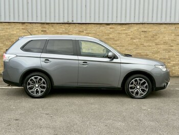 Used Mitsubishi Outlander 2015 for sale - 75950732: Photo