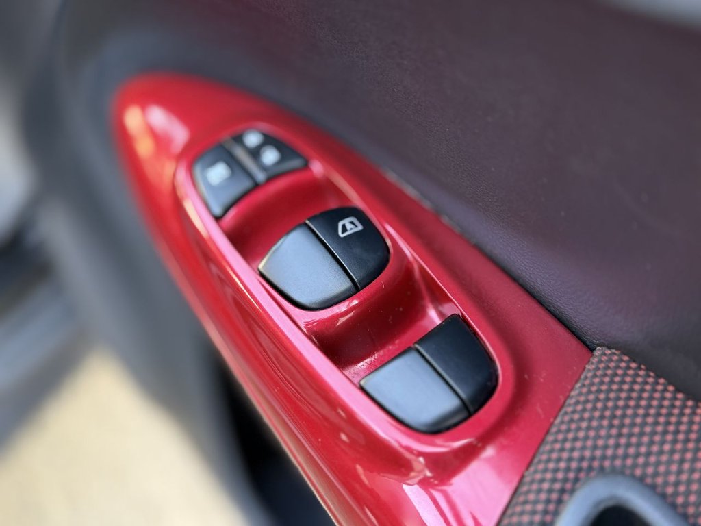 Used Nissan Juke 2017 for sale - 77770957: Photo 23