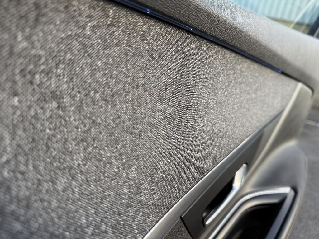 Used Peugeot 3008 2018 for sale - 78069130: Photo 30