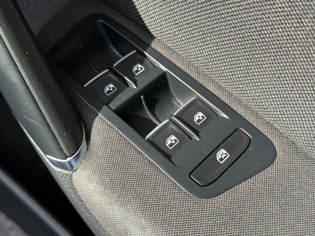 Vehicle 33