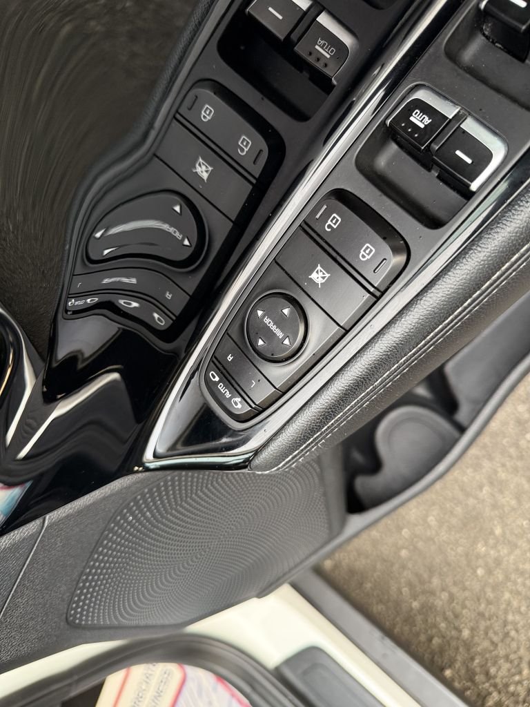 Used Kia Niro 2017 for sale - 76593479: Photo 31