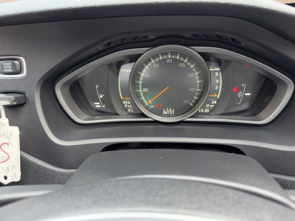 Used Volvo V40 2017 for sale - 78016746: Photo 15