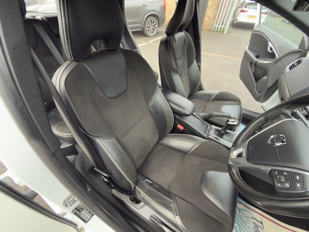 Used Volvo V40 2017 for sale - 78016746: Photo 16