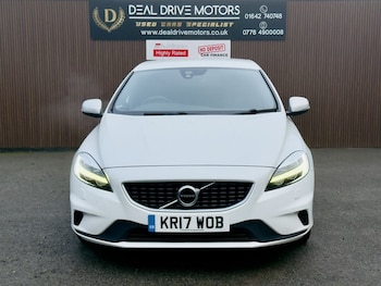 Used Volvo V40 2017 for sale - 78016746: Photo