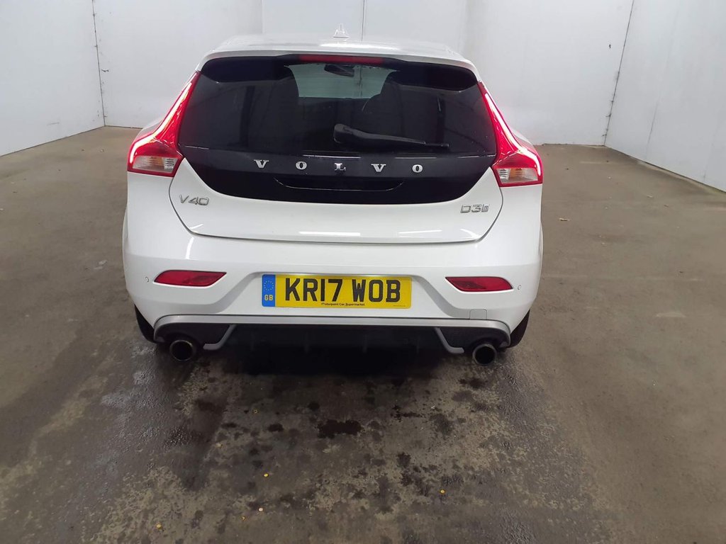 Used Volvo V40 2017 for sale - 77239360: Photo 5