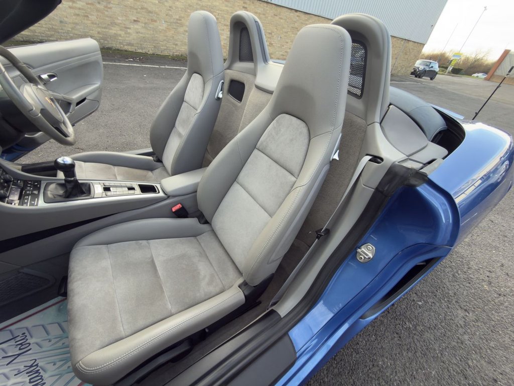 Used Porsche Boxster 2014 for sale - 76937442: Photo 23