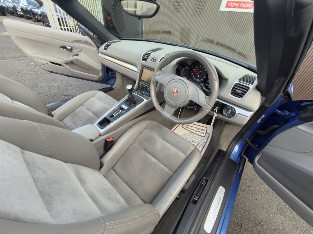 Used Porsche Boxster 2014 for sale - 76937442: Photo 27