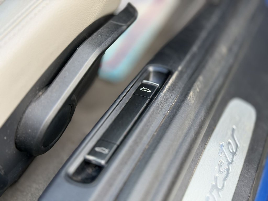 Used Porsche Boxster 2014 for sale - 76937442: Photo 28