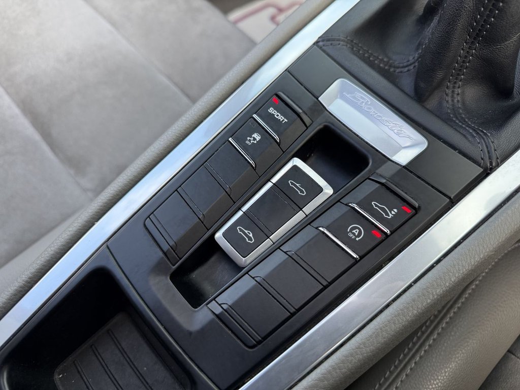 Used Porsche Boxster 2014 for sale - 76937442: Photo 40