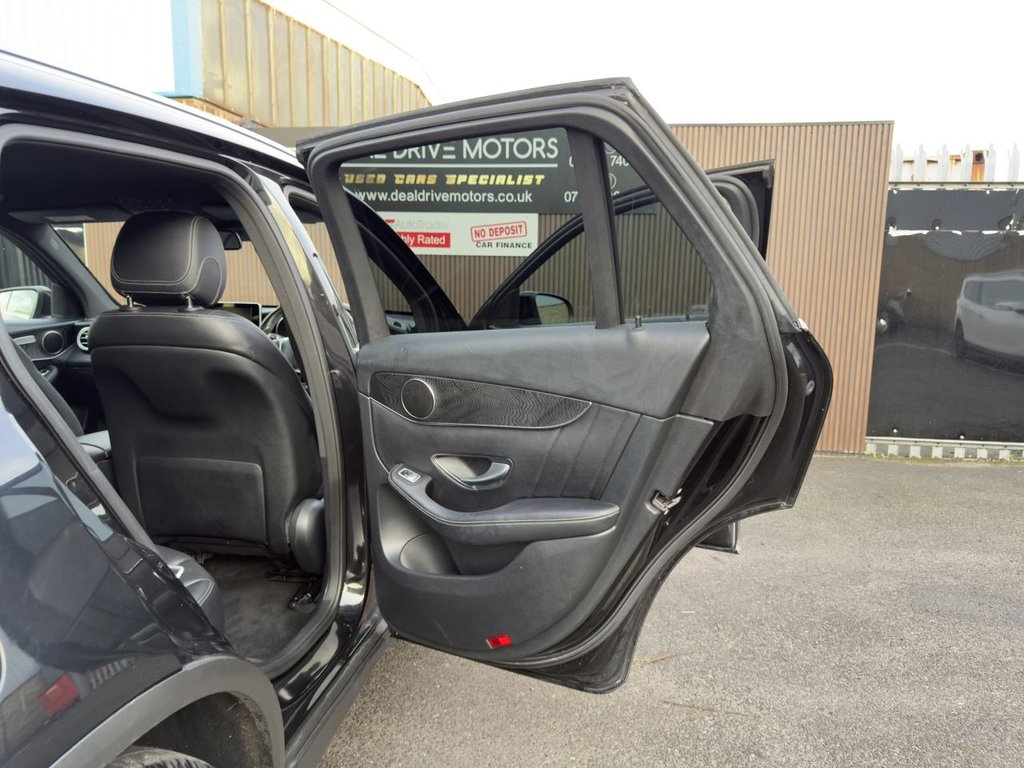 Used Mercedes-Benz GLC 2018 for sale - 76966265: Photo 12