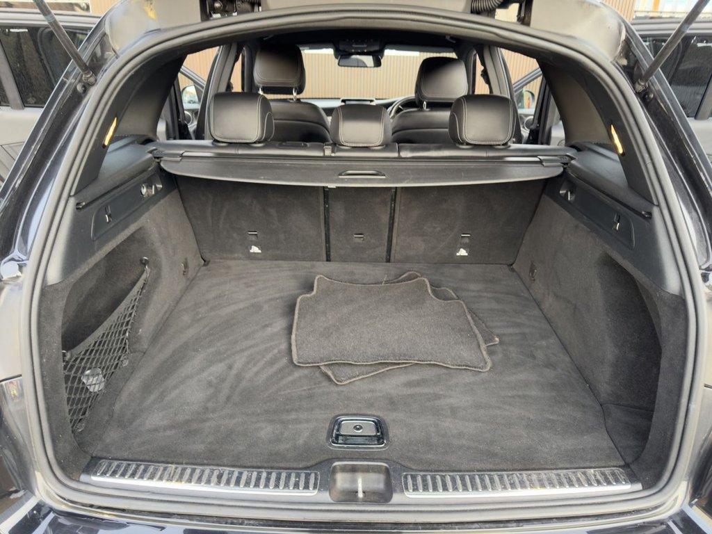 Used Mercedes-Benz GLC 2018 for sale - 76966265: Photo 15