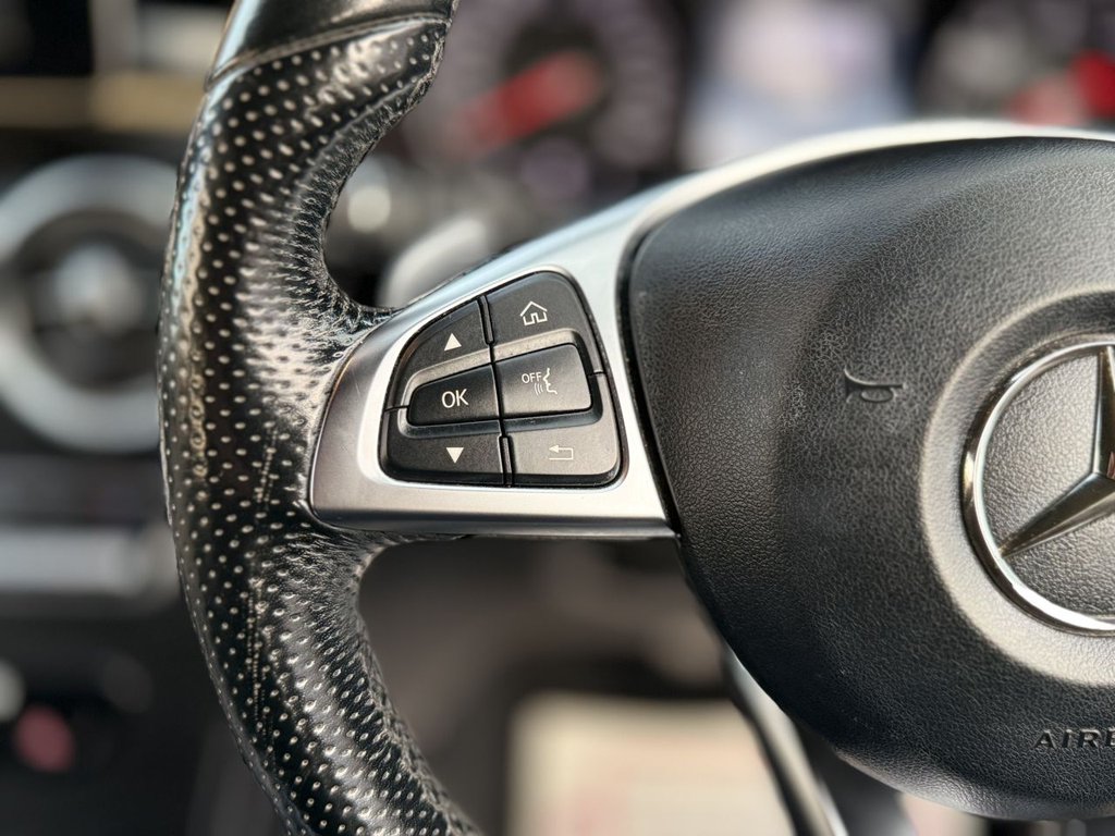 Used Mercedes-Benz GLC 2018 for sale - 76966265: Photo 37