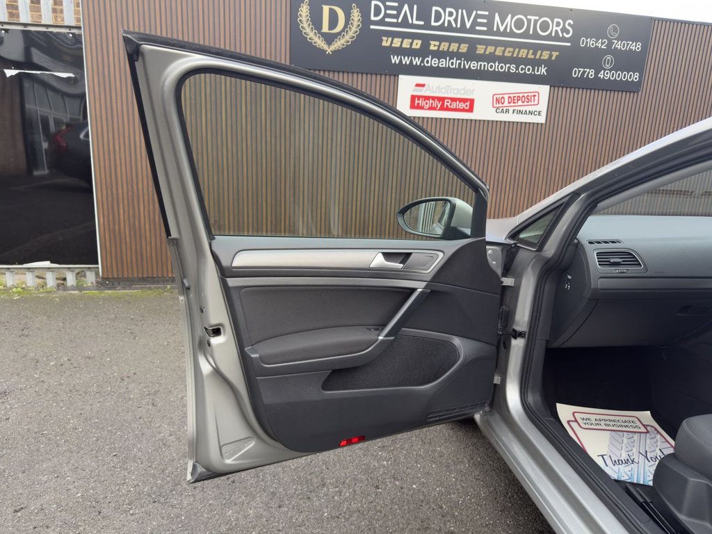 Used Volkswagen Golf 2020 for sale - 77356501: Photo 15