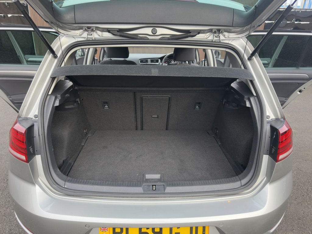 Used Volkswagen Golf 2020 for sale - 77356501: Photo 18