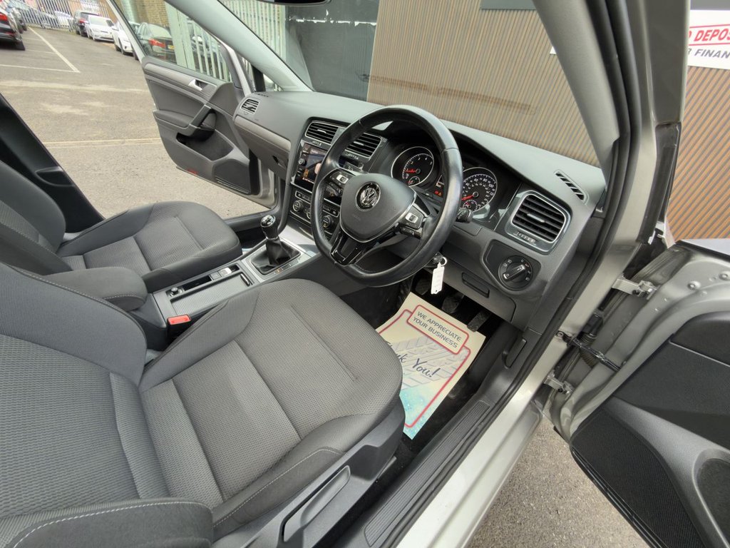 Used Volkswagen Golf 2020 for sale - 77356501: Photo 27