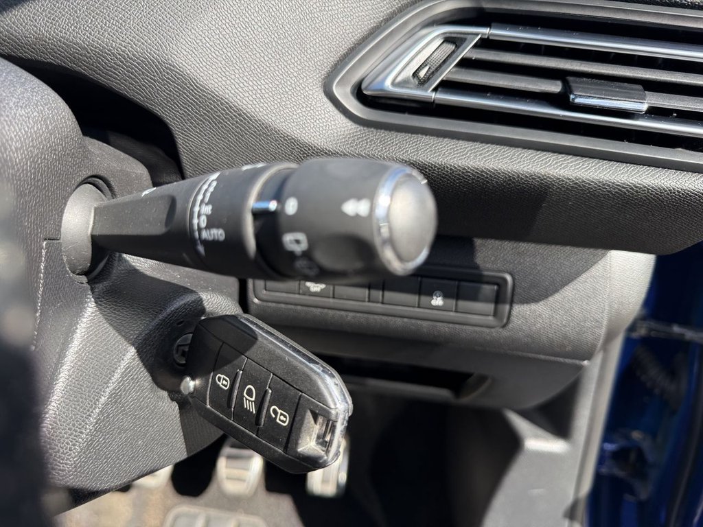 Used Peugeot 308 2017 for sale - 78215798: Photo 38