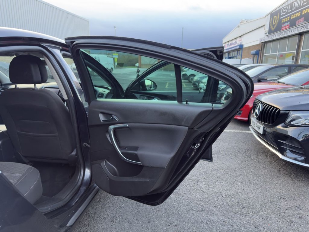 Used Vauxhall Insignia 2015 for sale - 76977418: Photo 12