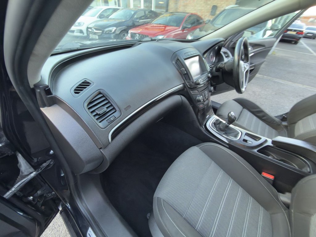 Used Vauxhall Insignia 2015 for sale - 76977418: Photo 13