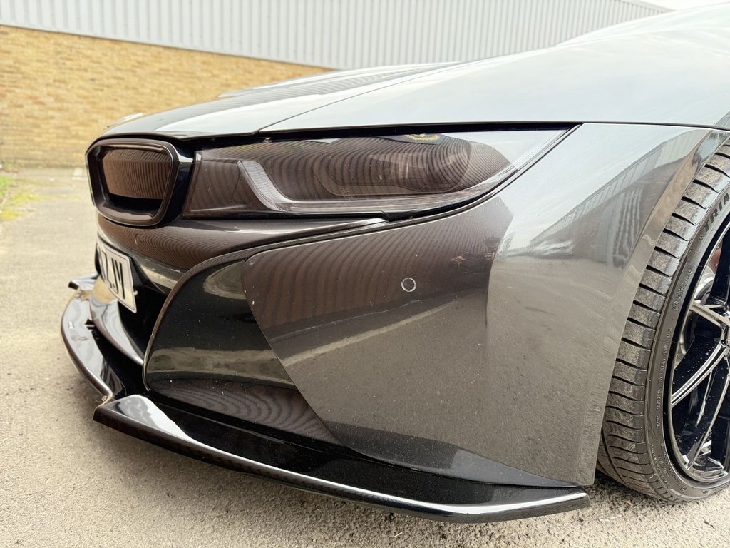 Used BMW i8 2018 for sale - 77249984: Photo 21