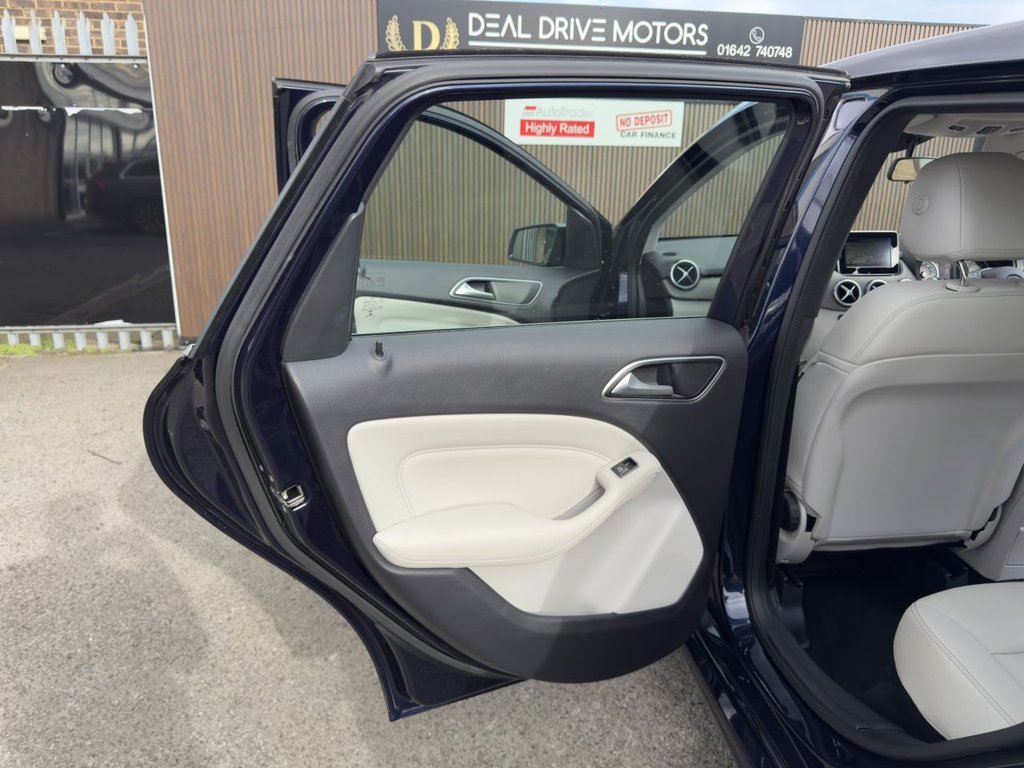 Used Mercedes-Benz B Class 2018 for sale - 77898933: Photo 12