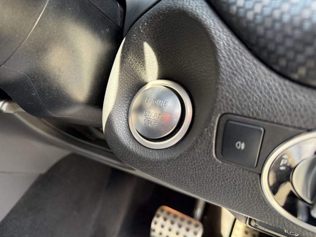 Used Mercedes-Benz A-Class 2017 for sale - 77898942: Photo 32