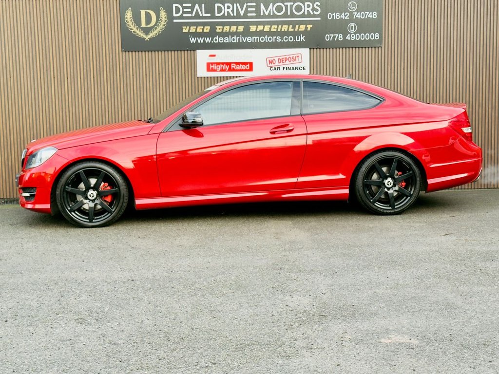 Used Mercedes-Benz C Class 2015 for sale - 76966263: Photo 5