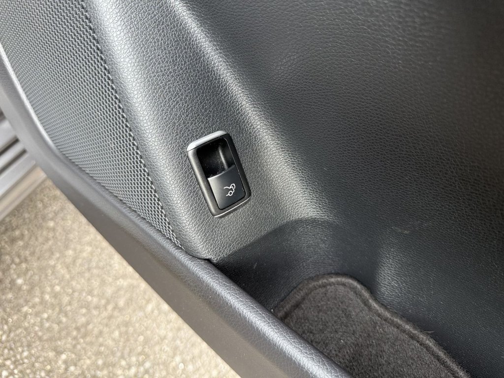 Used Mercedes-Benz CLA 2017 for sale - 76558965: Photo 30