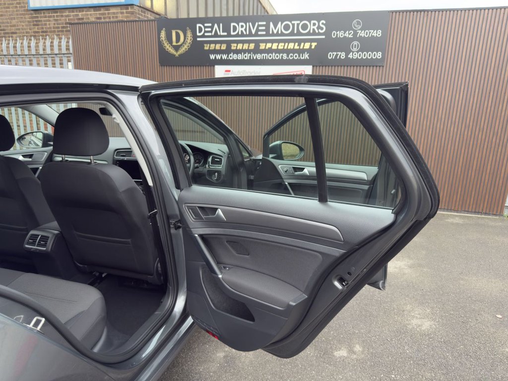 Used Volkswagen Golf 2018 for sale - 77205471: Photo 10