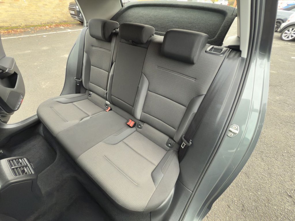 Used Volkswagen Golf 2018 for sale - 77205471: Photo 16