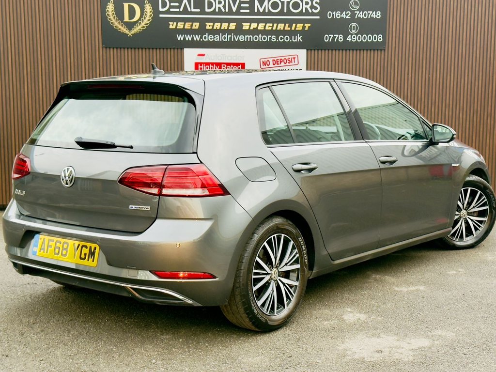 Used Volkswagen Golf 2018 for sale - 77205471: Photo 7