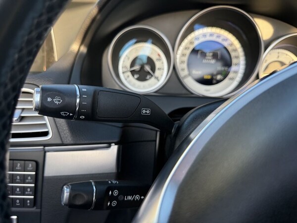 Used Mercedes-Benz E-Class 2015 for sale - 76248515: Photo 28