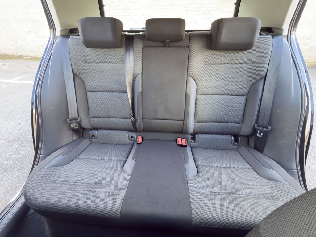 Used Volkswagen Golf 2016 for sale - 76092422: Photo 16