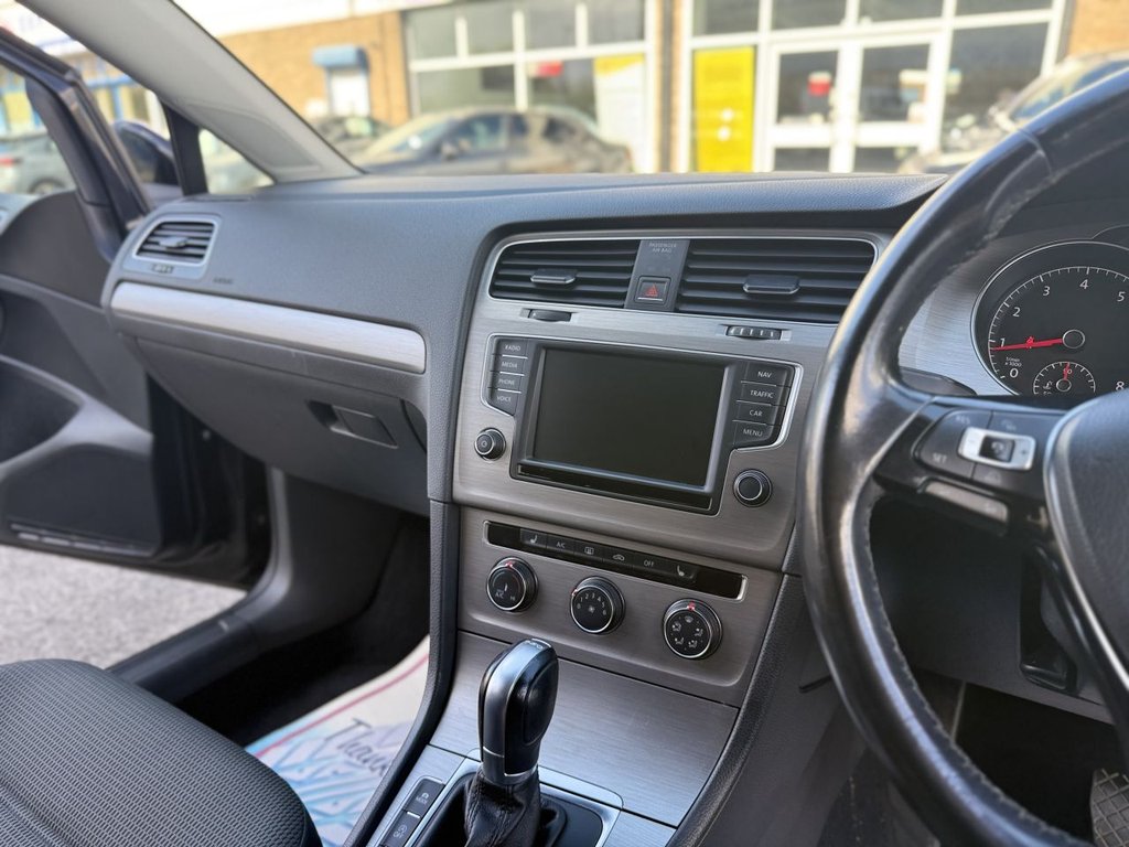 Used Volkswagen Golf 2016 for sale - 76092422: Photo 37