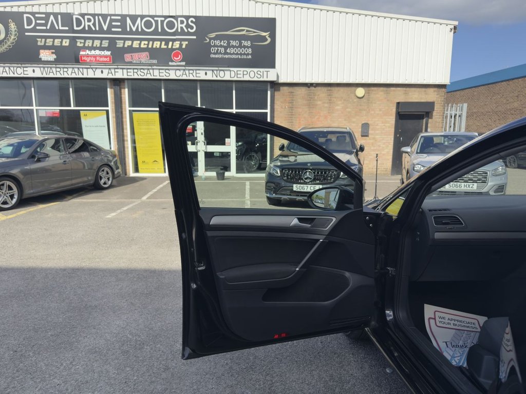 Used Volkswagen Golf 2016 for sale - 76092422: Photo 39