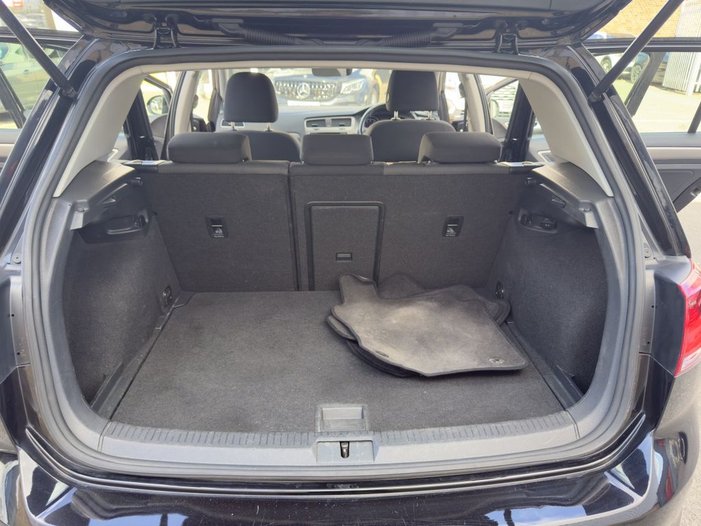 Used Volkswagen Golf 2016 for sale - 76092422: Photo 41