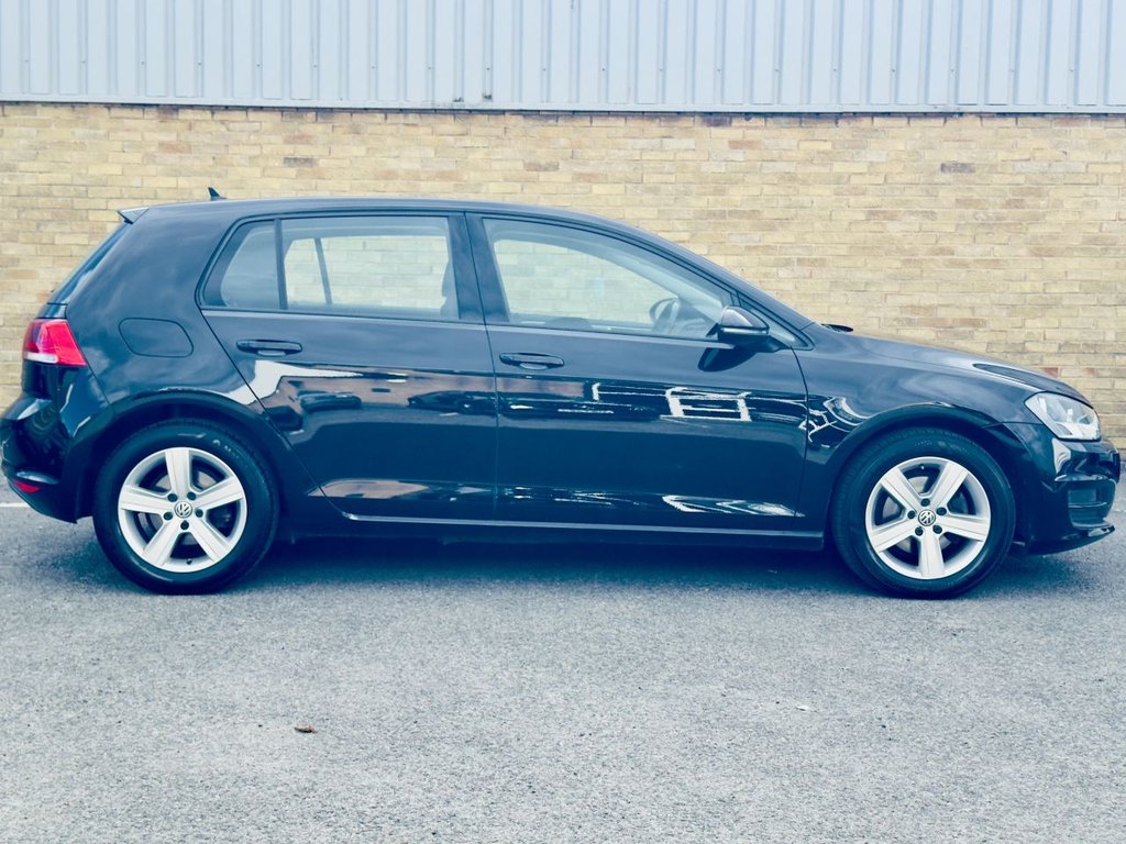 Used Volkswagen Golf 2016 for sale - 76092422: Photo 8