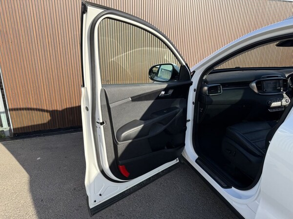 Used Kia Sorento 2015 for sale - 76248519: Photo 13