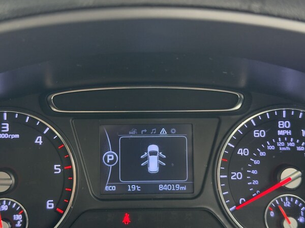 Used Kia Sorento 2017 for sale - 76056903: Photo 26