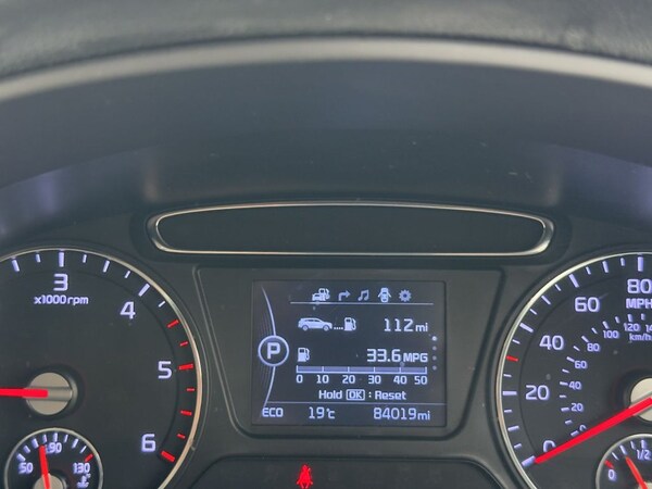 Used Kia Sorento 2017 for sale - 76056903: Photo 31